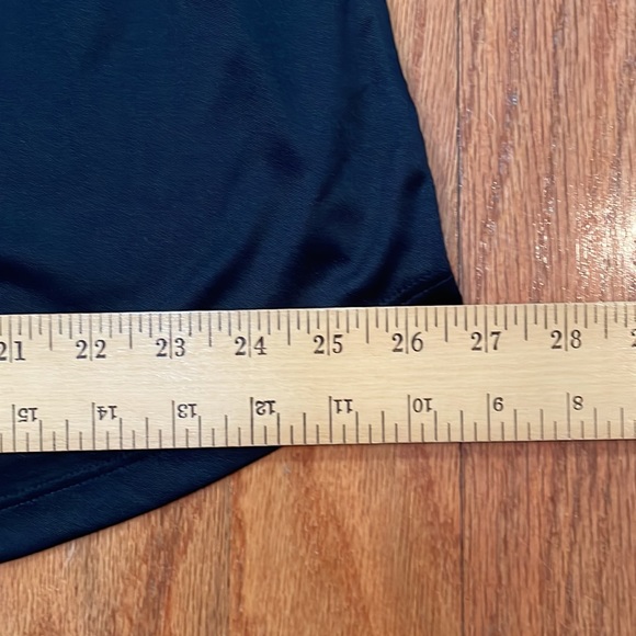 Woman’s shirt sleeve 1x Majestic San Francisco Giants top sparkle NWT Baseball - Picture 6 of 13